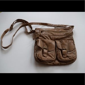 Tan Leather Purse with Multiple Pockets
